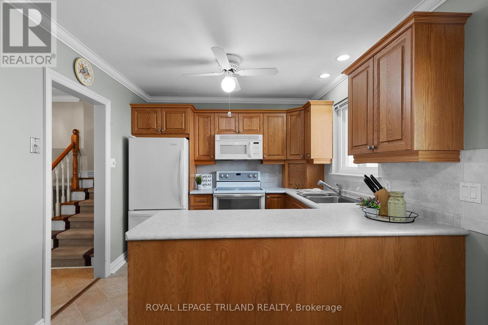 29 Ladore Drive, Brampton, Ontario  L6Y 1V4 - Photo 8 - W13158678