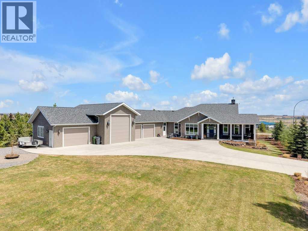 5304 Westview Drive, Rimbey, Alberta  T0L 2J0 - Photo 1 - A2312909