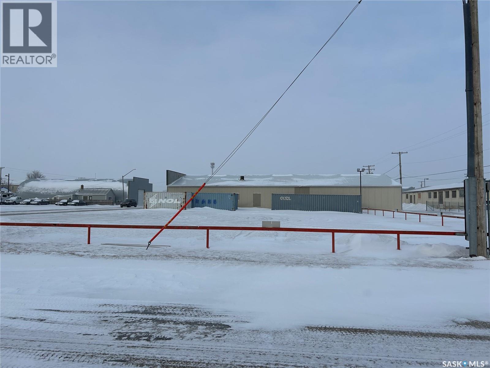 901 5th Street, Estevan, Saskatchewan  S4A 0Y8 - Photo 3 - SK027164