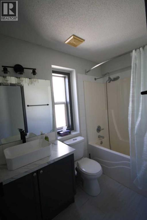 309 Bridleridge Way SW, Calgary, Alberta  T2Y 4M5 - Photo 27 - A2303250