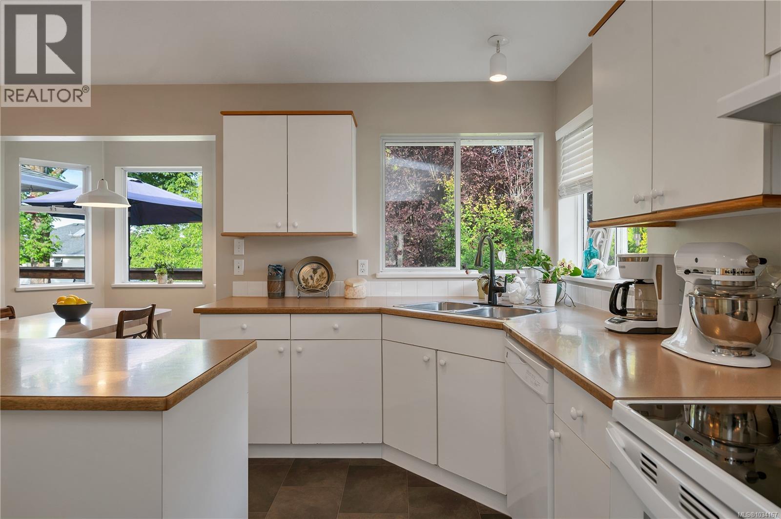 2635 Seymour Pl, Campbell River, British Columbia  V9H 1S3 - Photo 12 - 1034167