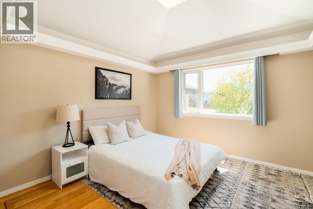 1032 Edgewater Crescent, Squamish, British Columbia  V8B 0B2 - Photo 12 - R3126320