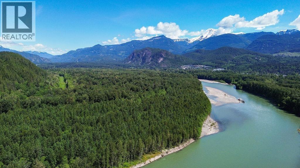 1032 Edgewater Crescent, Squamish, British Columbia  V8B 0B2 - Photo 39 - R3126320