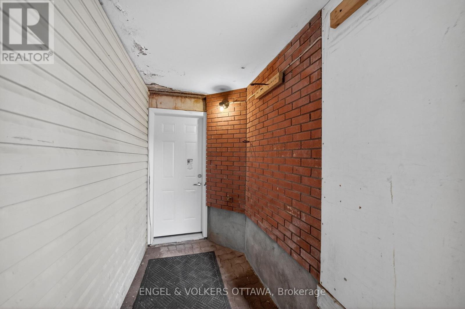 B - 175 James Street, Ottawa, Ontario  K1R 5M6 - Photo 3 - X13158626