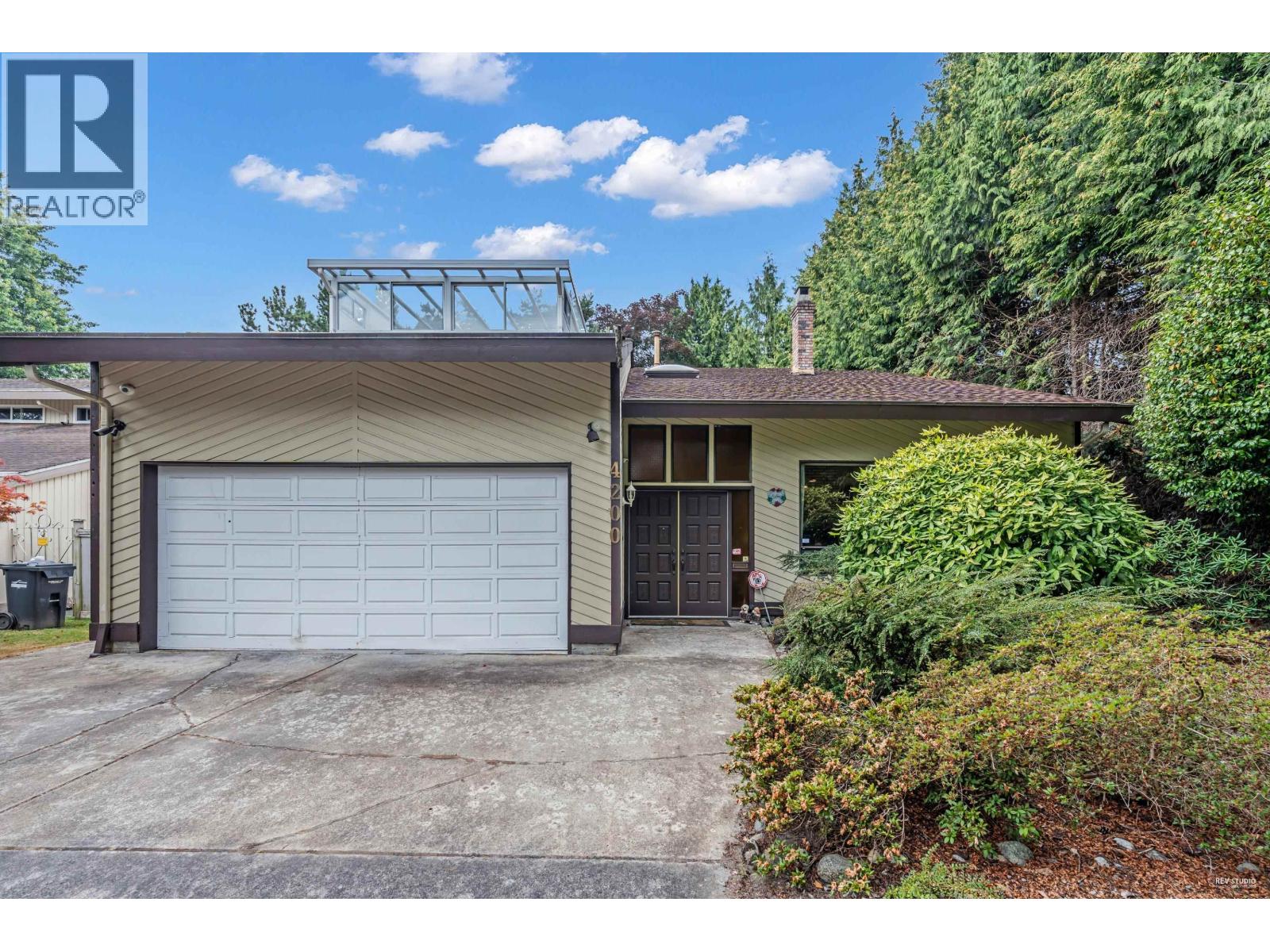 4200 Coventry Drive, Richmond, British Columbia  V7C 4R2 - Photo 2 - R3126267