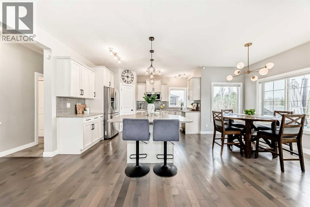 2201 Bayside Circle SW, Airdrie, Alberta  T4B 0V6 - Photo 4 - A2313254