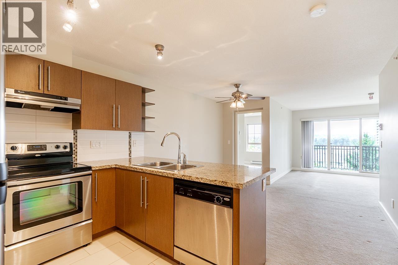 413 2088 Beta Avenue, Burnaby, British Columbia  V5C 0C8 - Photo 4 - R3126500