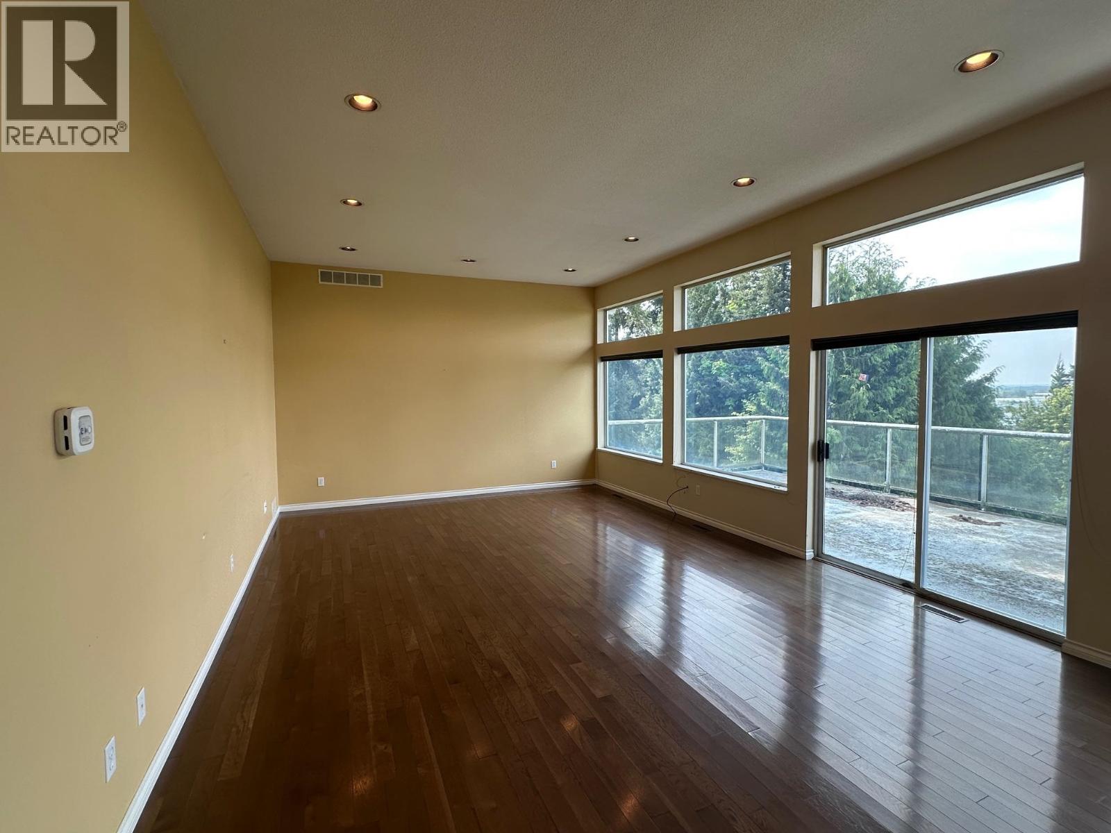 924 London Place, New Westminster, British Columbia  V3M 4Z6 - Photo 6 - R3118246
