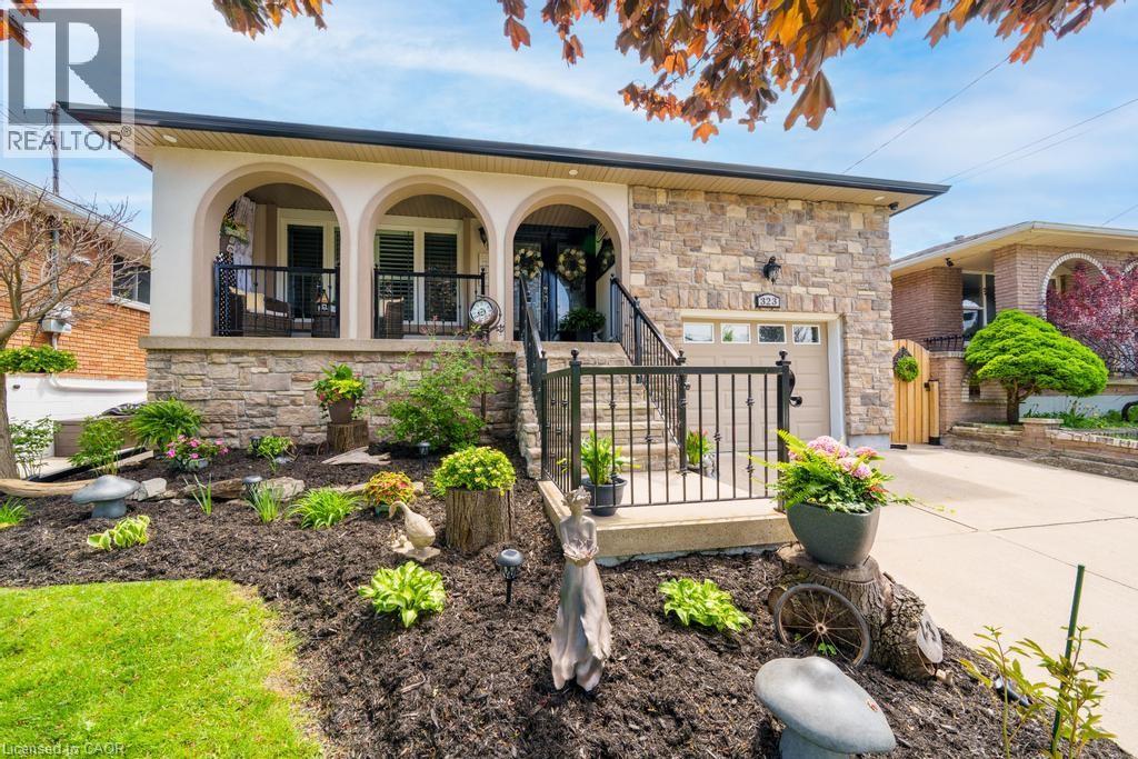 323 Queen Victoria Drive, Hamilton, Ontario  L8W 1G6 - Photo 2 - 40832487