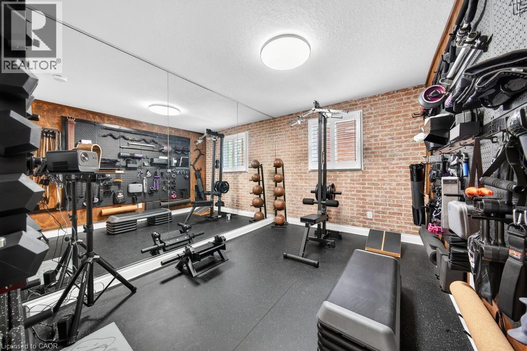 323 Queen Victoria Drive, Hamilton, Ontario  L8W 1G6 - Photo 28 - 40832487
