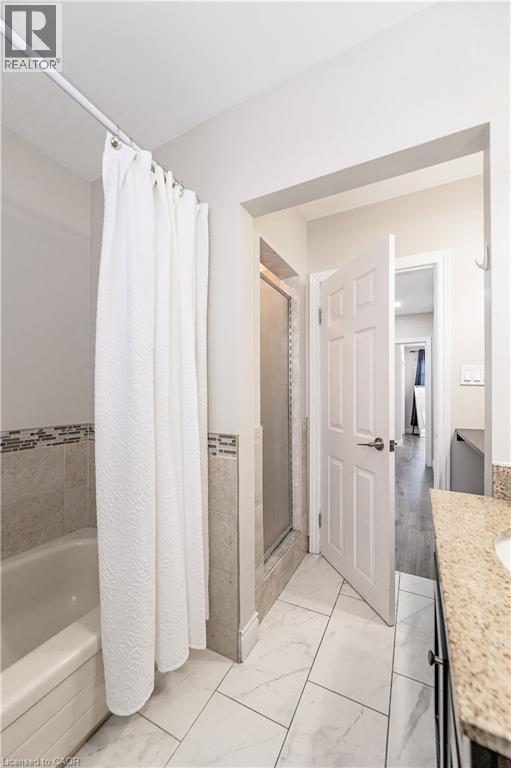 25 Hahn Place Unit# Main, Kitchener, Ontario  N2M 1R4 - Photo 28 - 40831923