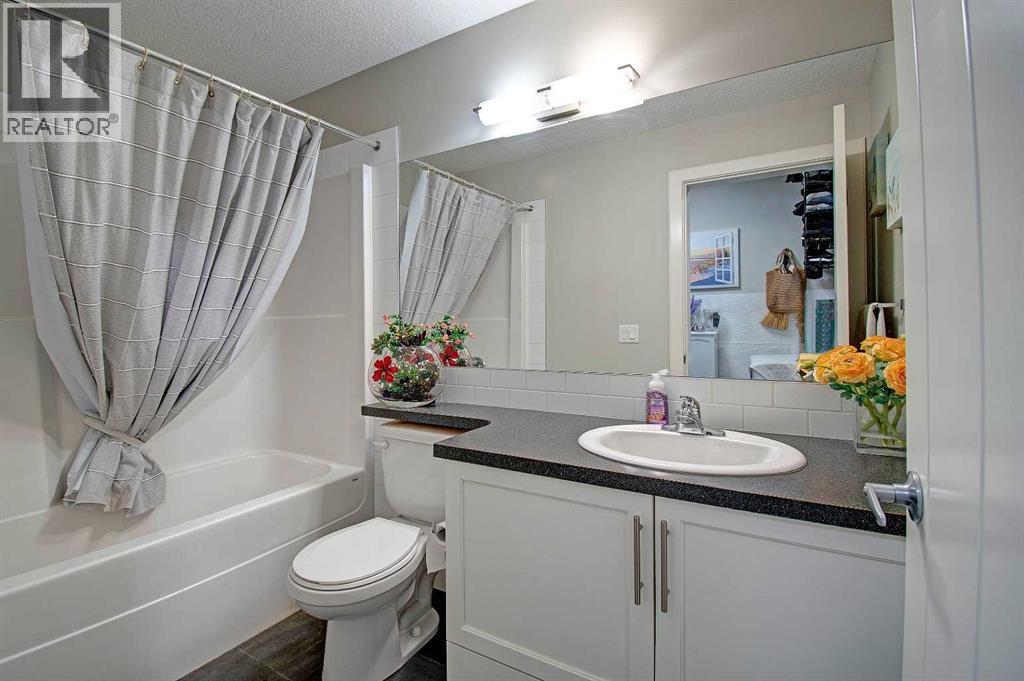 2222, 604 East Lake Boulevard NE, Airdrie, Alberta  T4A 0G6 - Photo 12 - A2312282