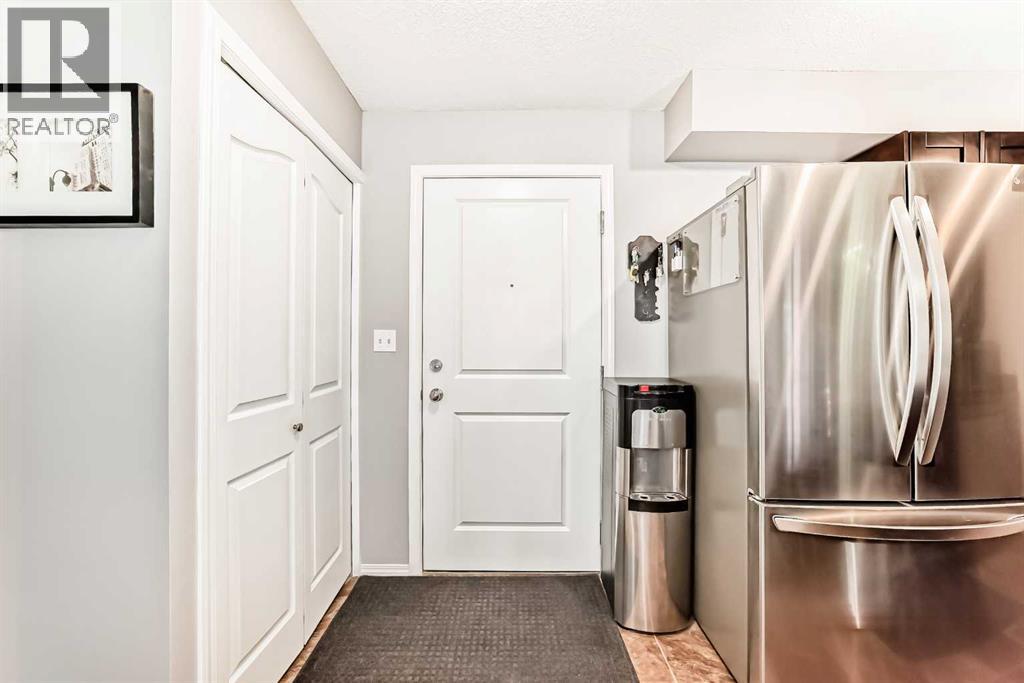 1208, 403 Mackenzie Way Sw, Airdrie, Alberta  T4B 3V7 - Photo 7 - A2312793