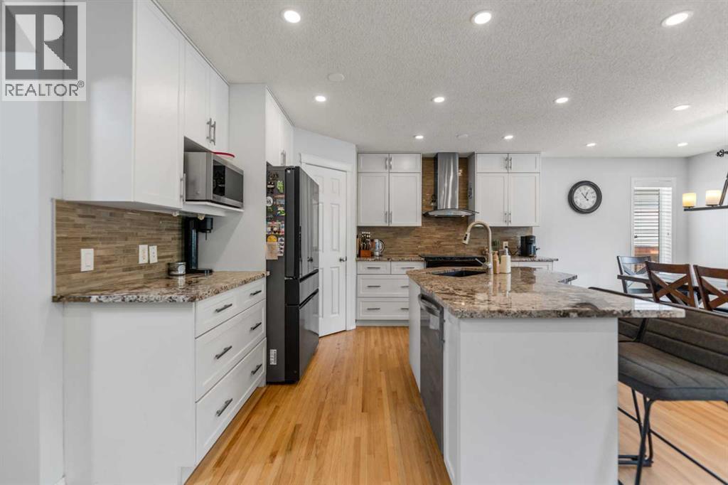 182 Tuscany Ravine Road NW, Calgary, Alberta  T3L 2T1 - Photo 7 - A2312991