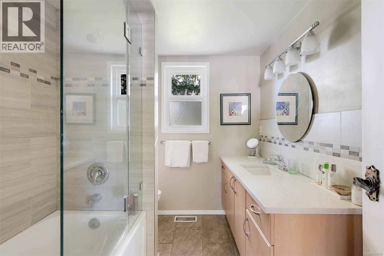 6635 Buena Vista Rd, Central Saanich, British Columbia  V8Z 5W8 - Photo 38 - 1034570