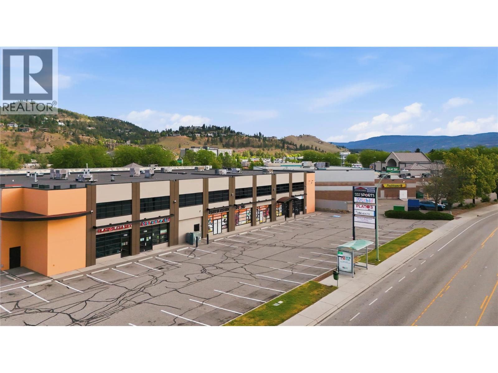 1772 Baron Road, Kelowna, British Columbia V1X 7G9 - Photo 2 - 10388386