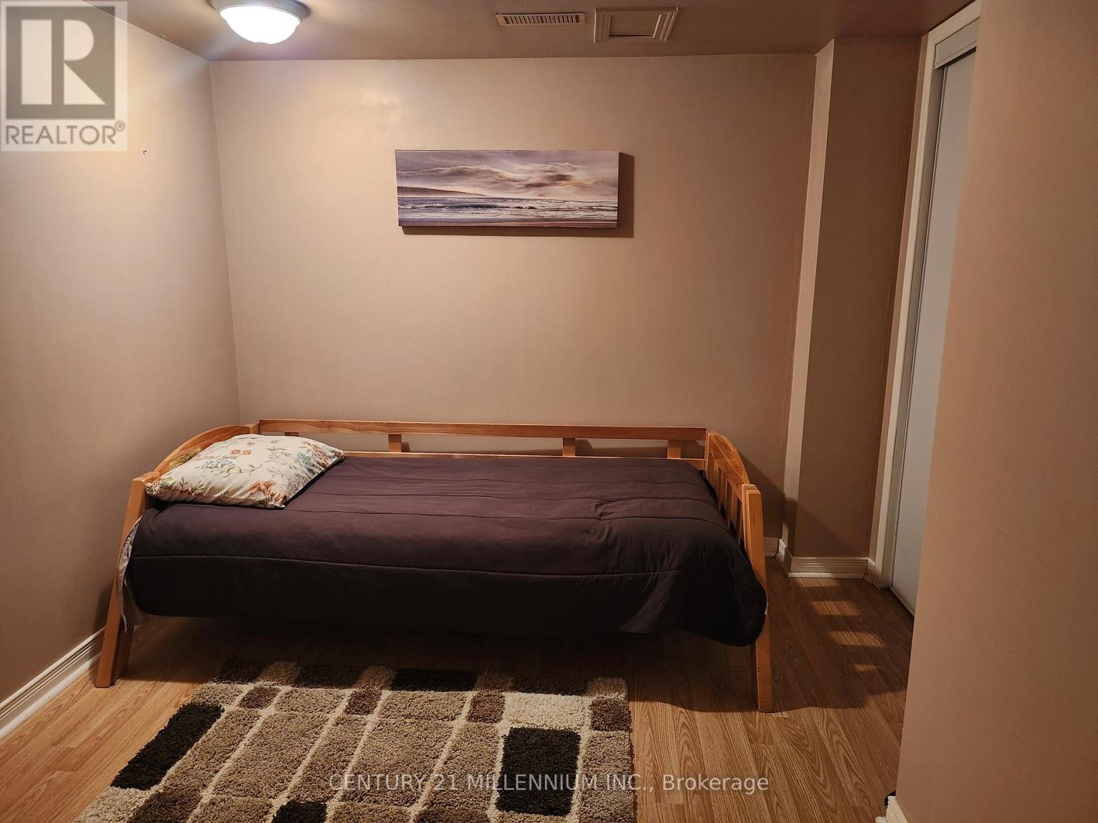 6 Collingwood Avenue, Brampton, Ontario  L7A 2E5 - Photo 27 - W13156496