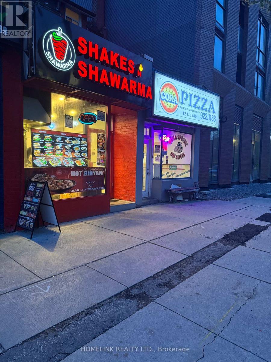 656 Spadina Avenue, Toronto, Ontario  M5S 2H7 - Photo 1 - C13158638