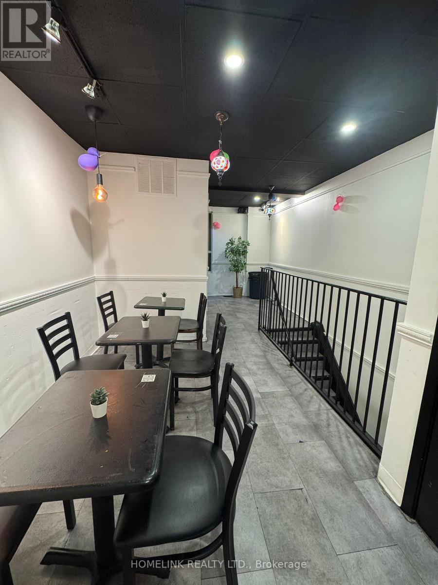 656 Spadina Avenue, Toronto, Ontario  M5S 2H7 - Photo 25 - C13158638