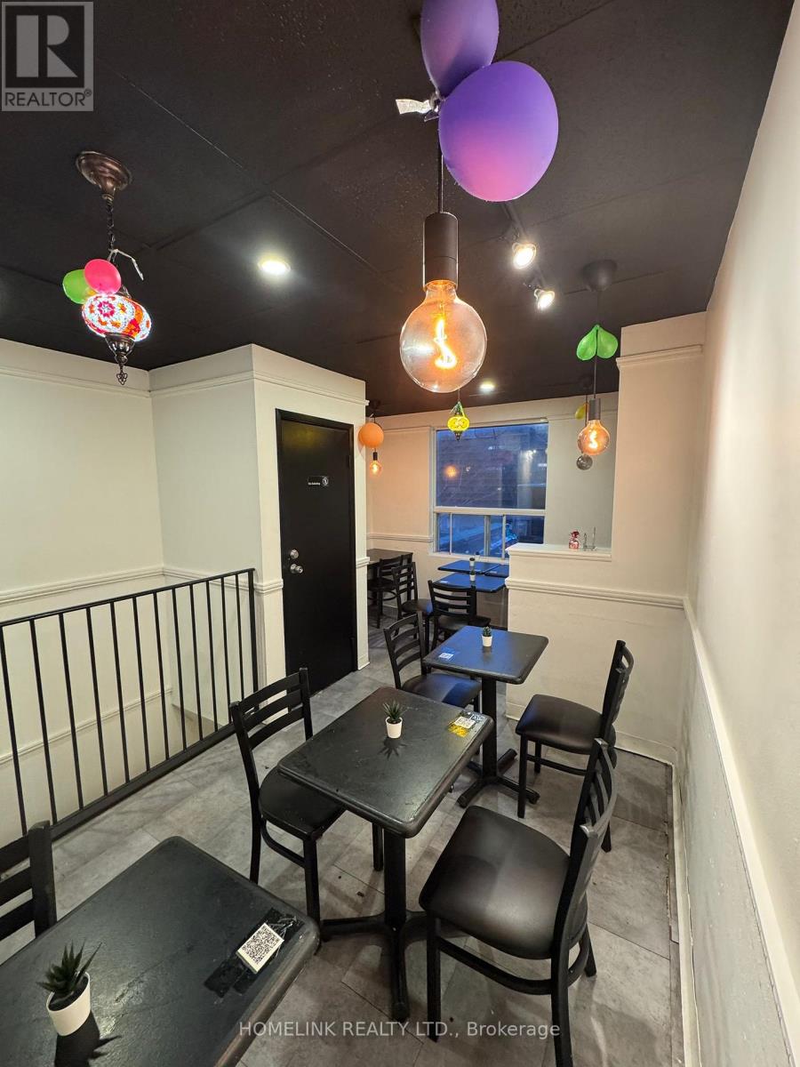 656 Spadina Avenue, Toronto, Ontario  M5S 2H7 - Photo 32 - C13158638