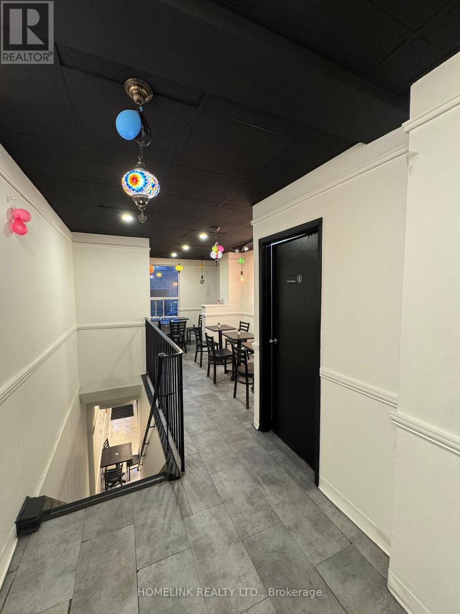 656 Spadina Avenue, Toronto, Ontario  M5S 2H7 - Photo 33 - C13158638