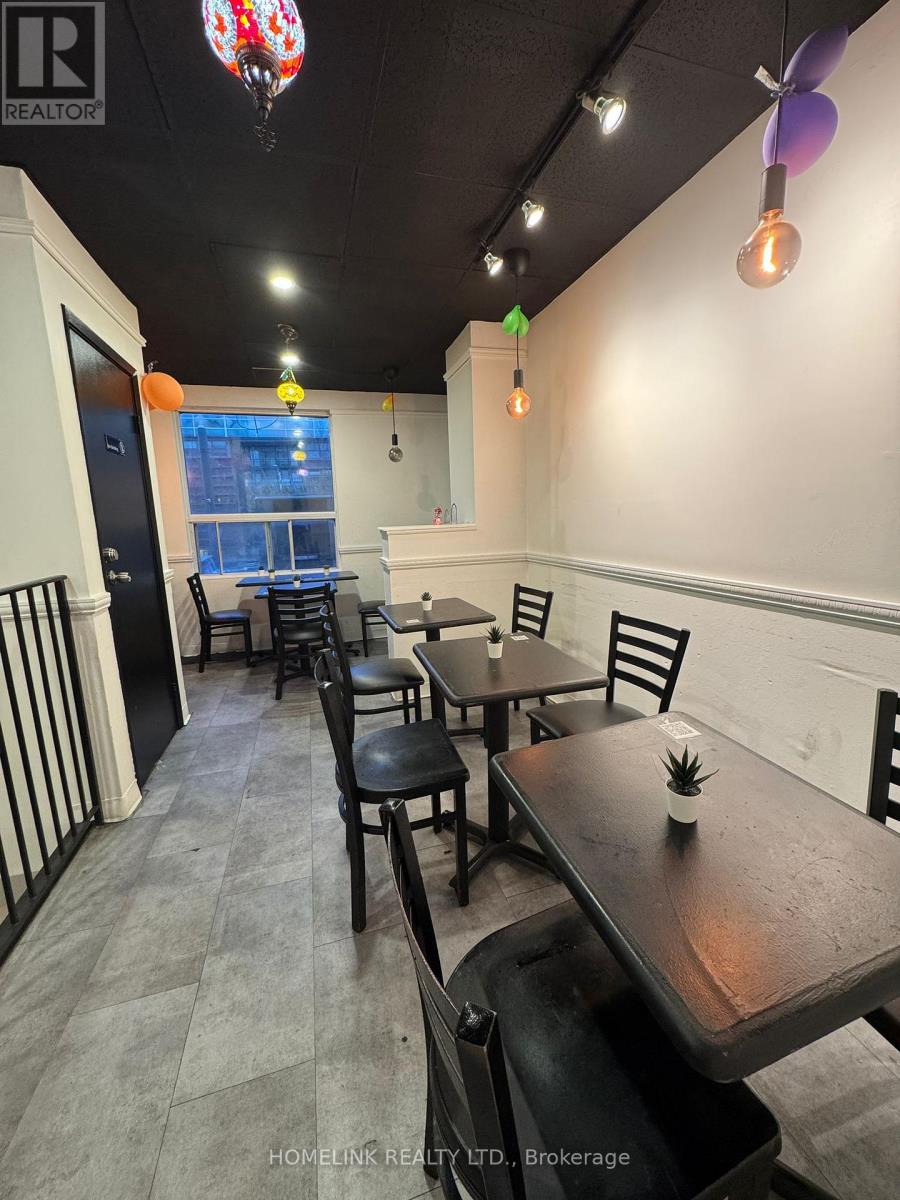 656 Spadina Avenue, Toronto, Ontario  M5S 2H7 - Photo 37 - C13158638