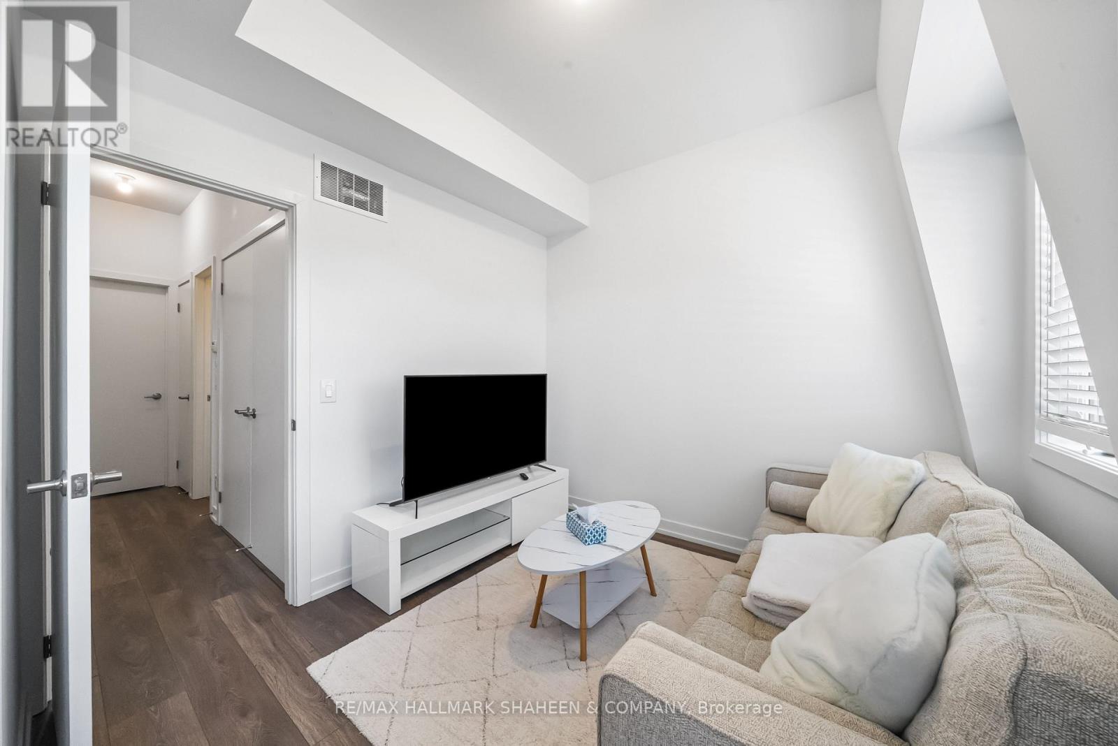 84b Tisdale Avenue, Toronto, Ontario  M4A 0A9 - Photo 36 - C13158656