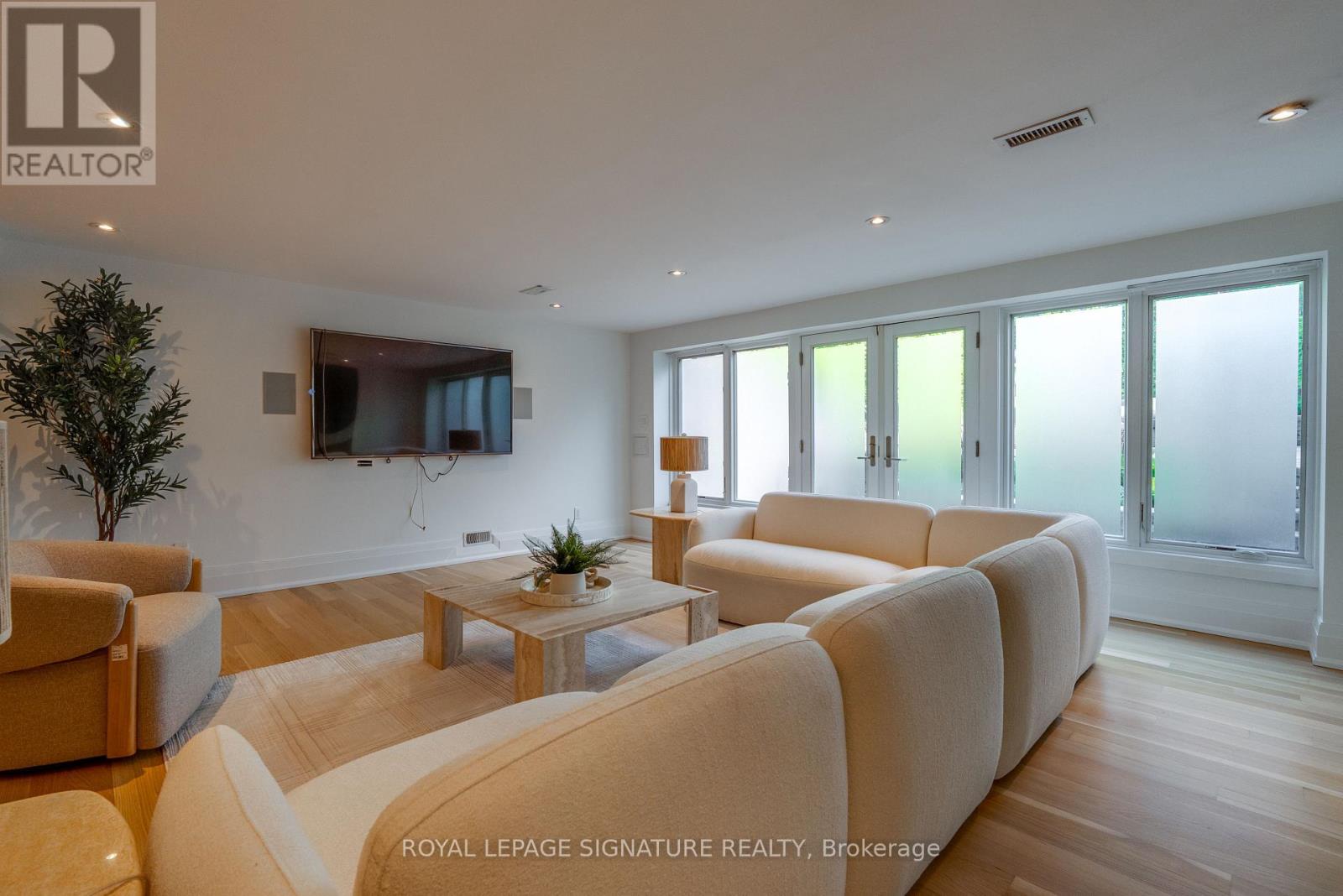 27 Teddington Park Avenue, Toronto, Ontario  M4N 2C4 - Photo 36 - C13158740