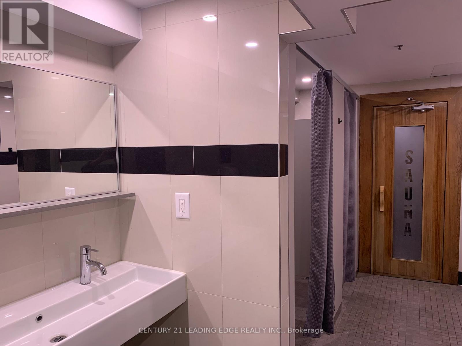 208 - 40 Homewood Avenue, Toronto, Ontario  M4Y 2K2 - Photo 9 - C13158776