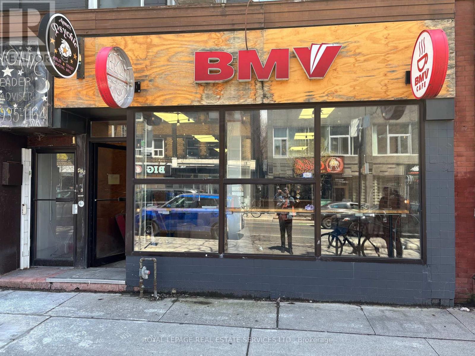 475 Bloor Street W, Toronto, Ontario M5S 1X9 - Photo 1 - C13158786