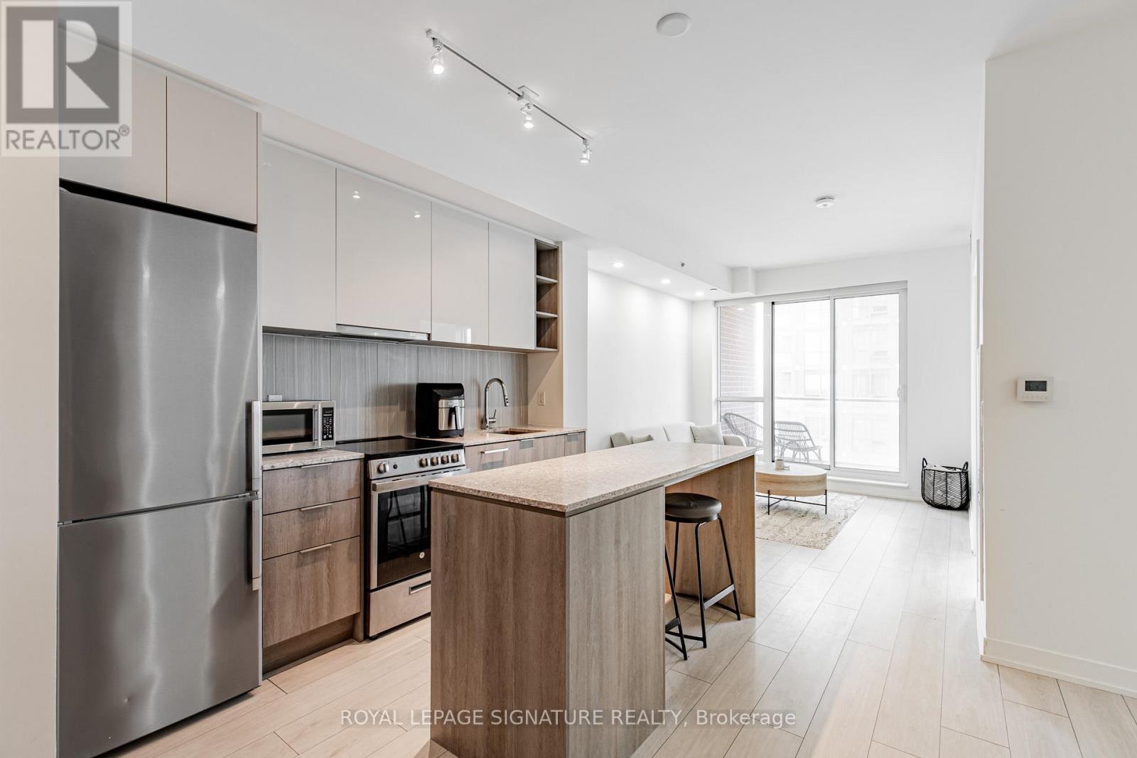 1208 - 31 Tippett Road, Toronto, Ontario  M3H 0C8 - Photo 13 - C13158796