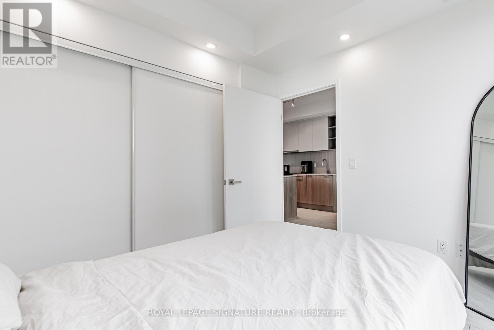 1208 - 31 Tippett Road, Toronto, Ontario  M3H 0C8 - Photo 18 - C13158796