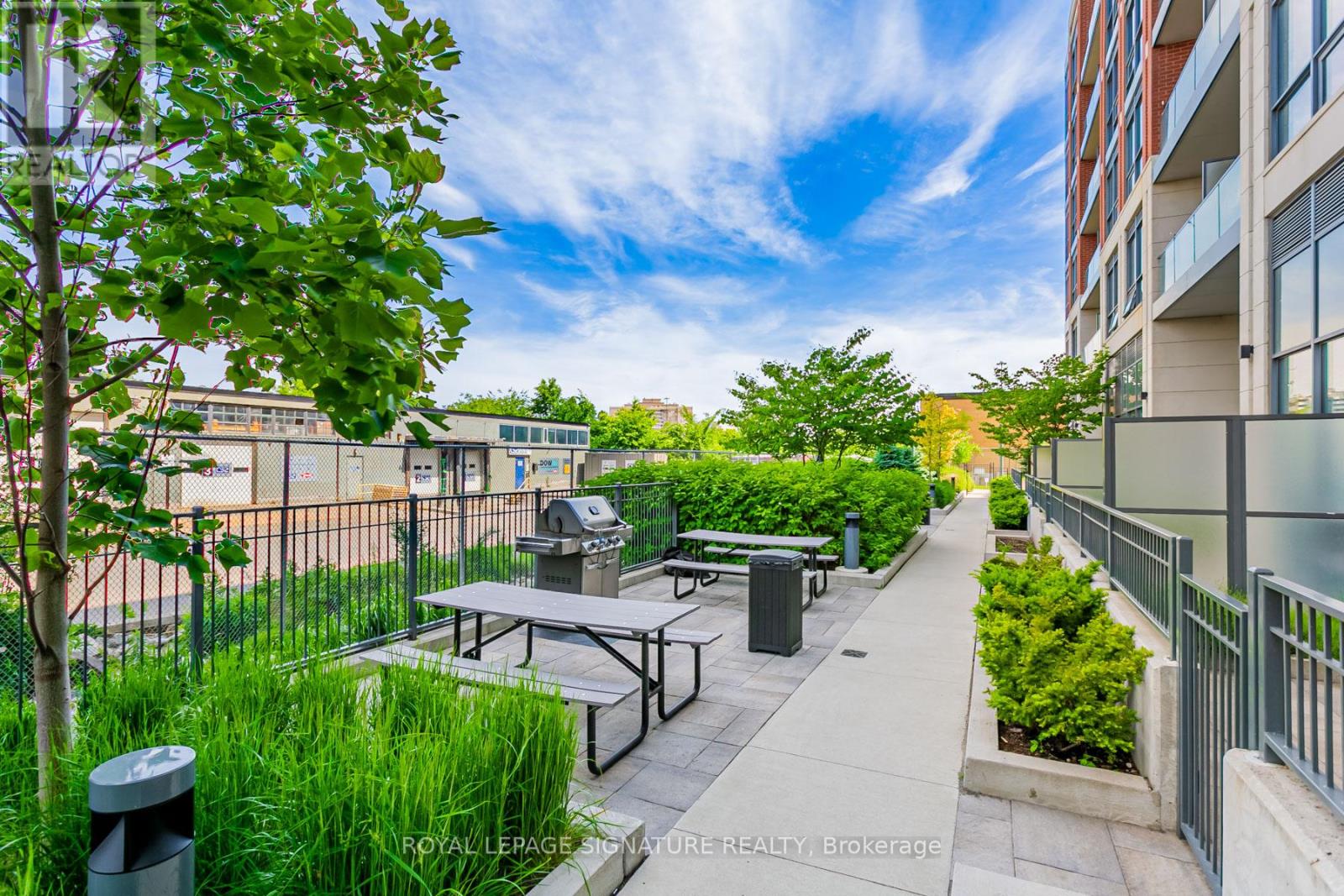 1208 - 31 Tippett Road, Toronto, Ontario  M3H 0C8 - Photo 37 - C13158796