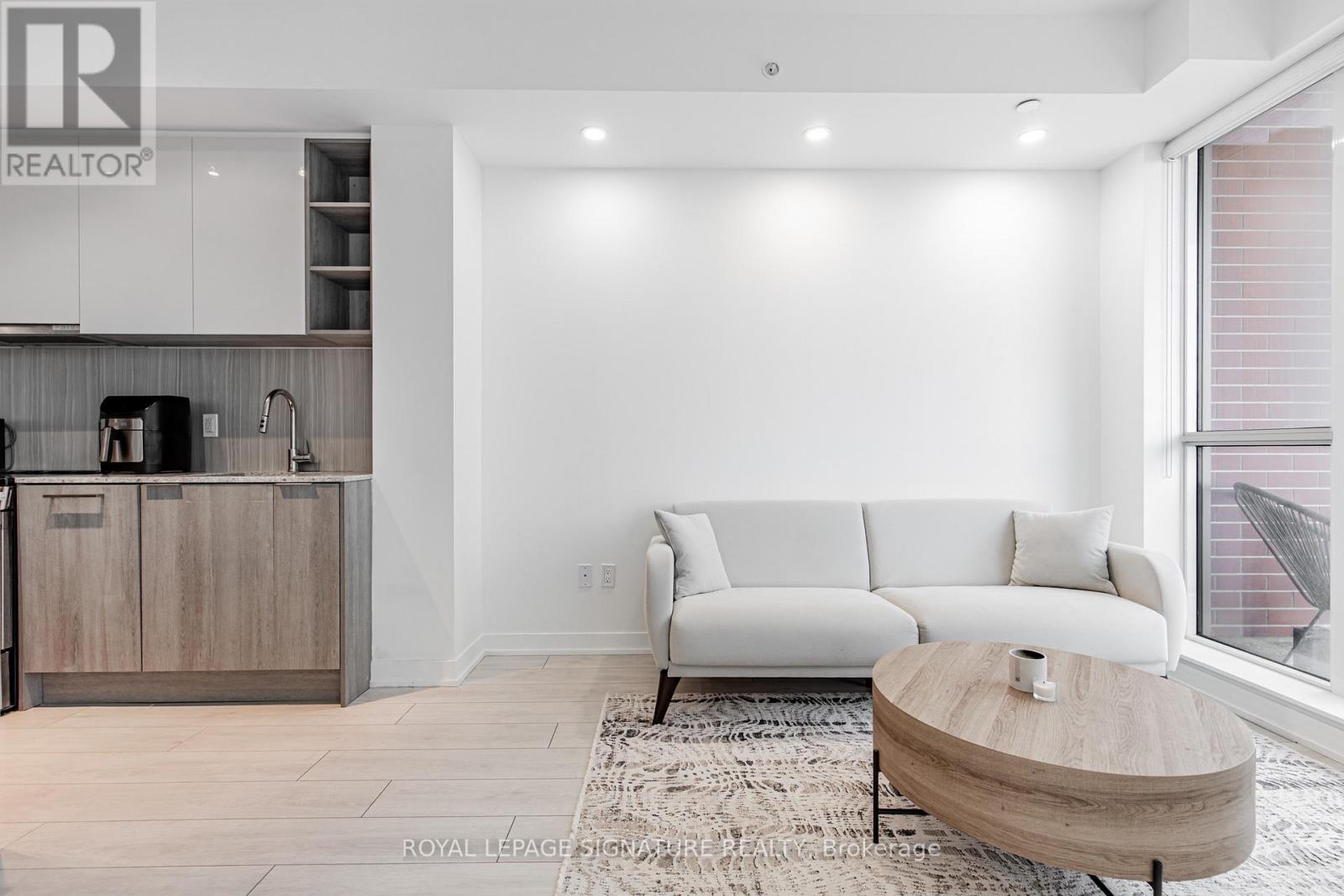 1208 - 31 Tippett Road, Toronto, Ontario  M3H 0C8 - Photo 4 - C13158796
