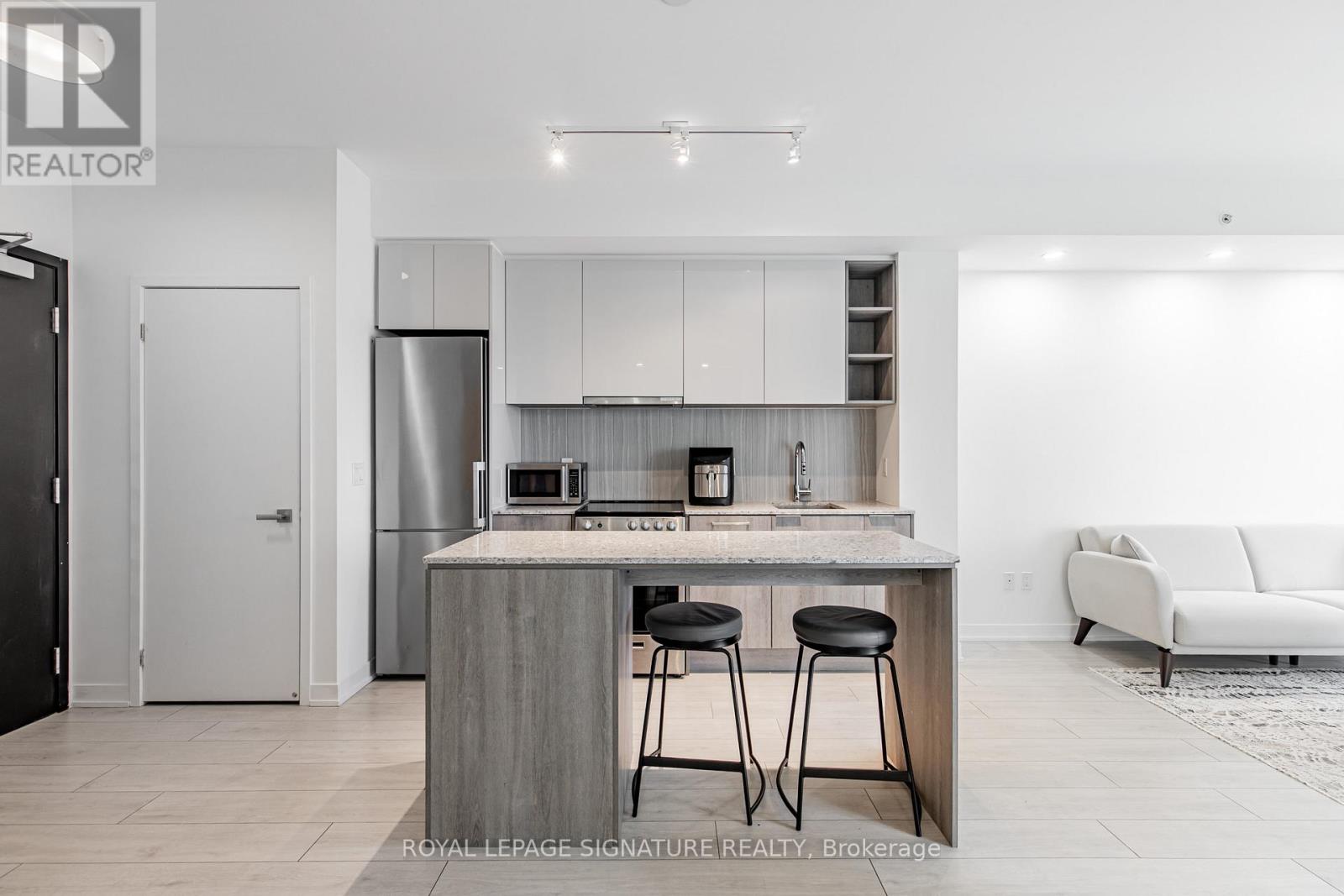 1208 - 31 Tippett Road, Toronto, Ontario  M3H 0C8 - Photo 8 - C13158796