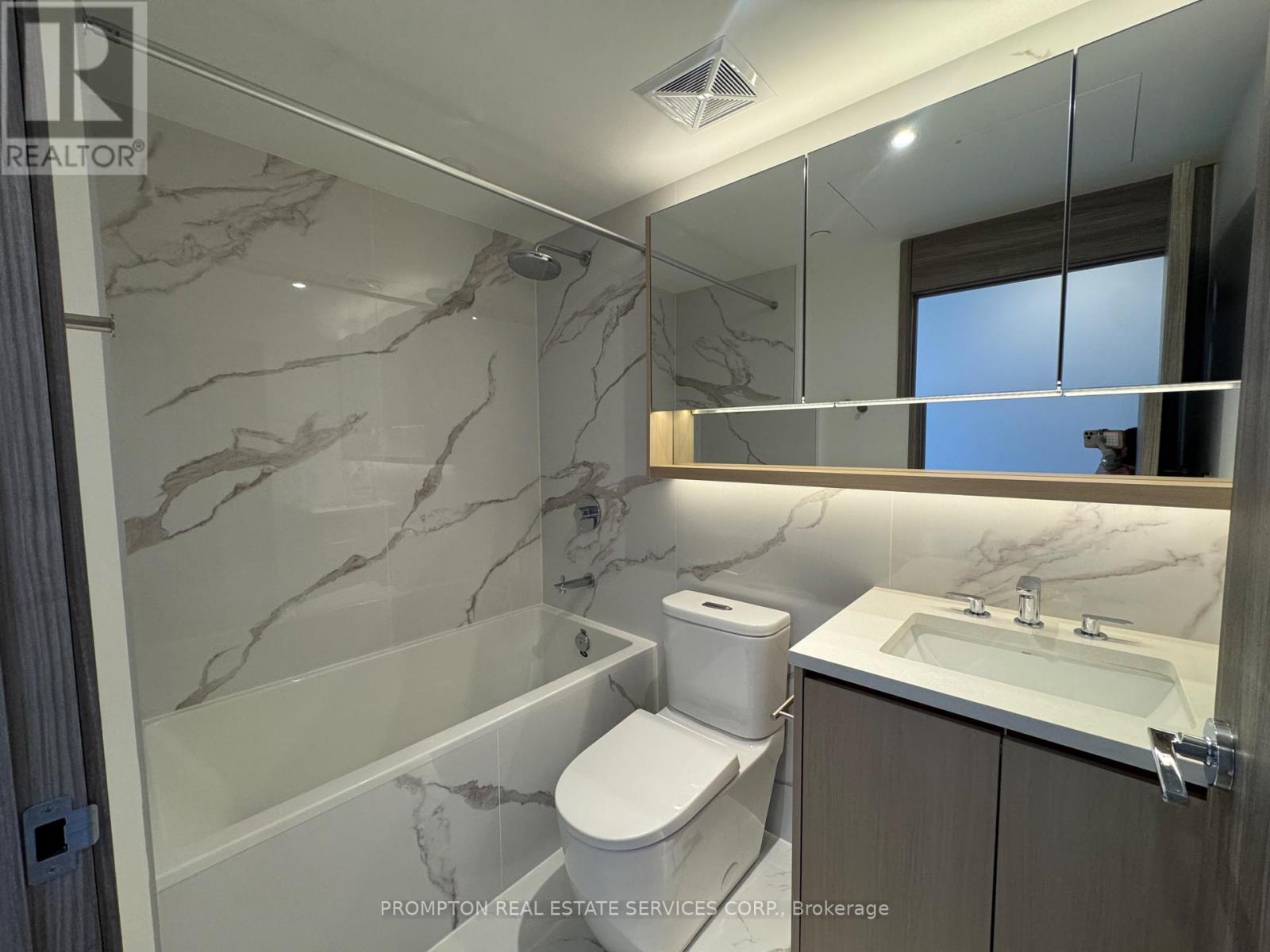 1507 - 68 Esther Shiner Blvd Boulevard, Toronto, Ontario  M2K 0J6 - Photo 4 - C13158798