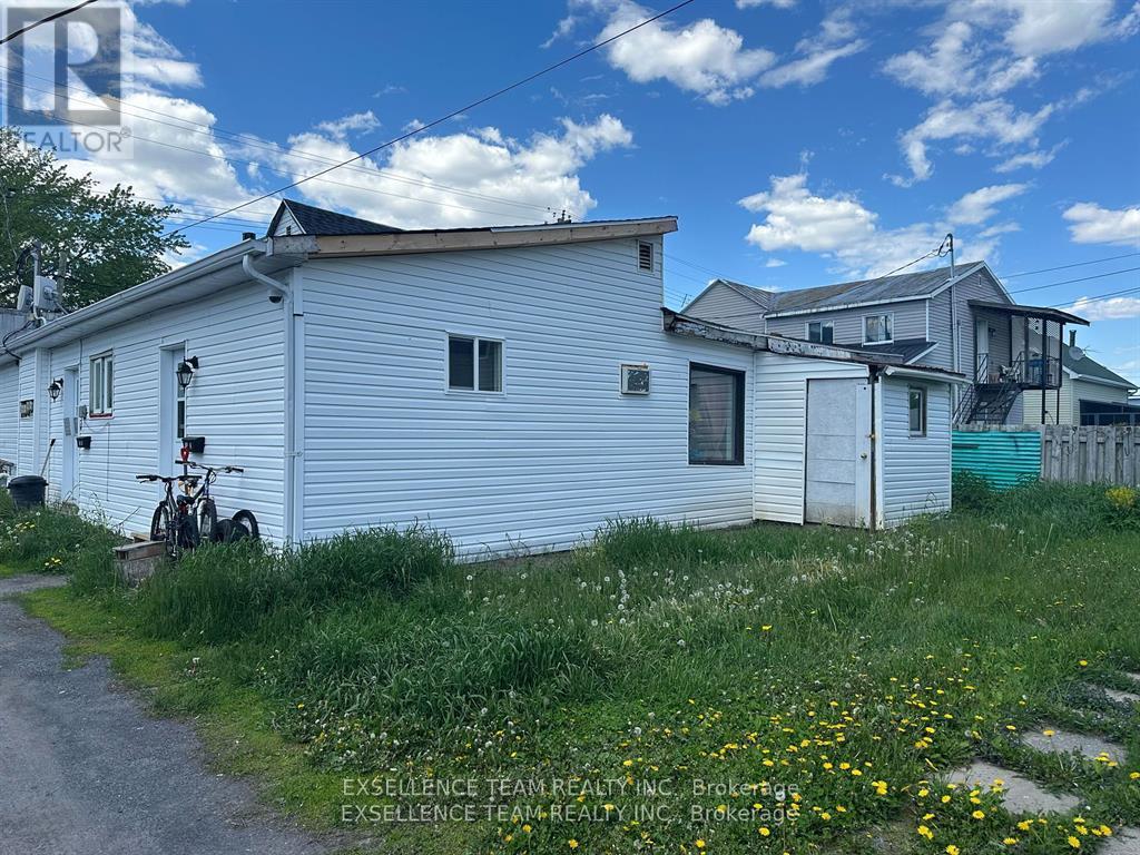 28 Lochiel Road, North Glengarry, Ontario K0C 1A0 - Photo 5 - X13158762