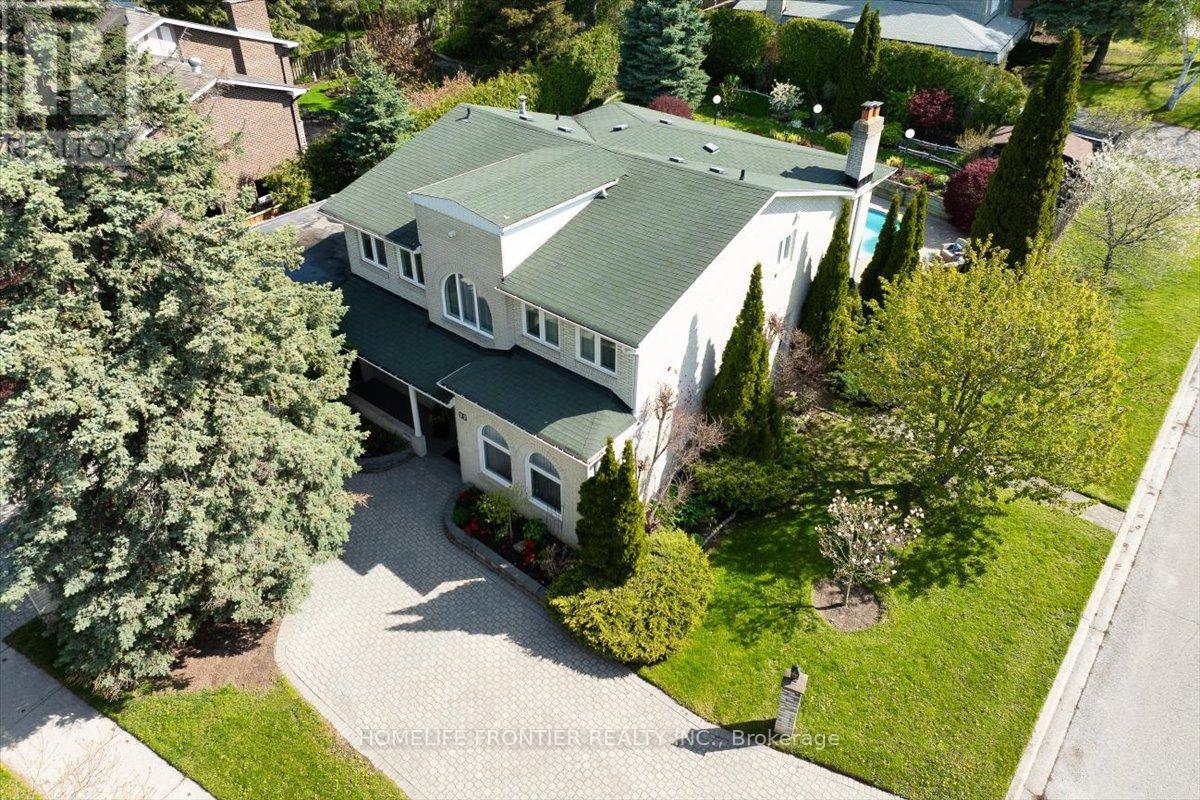 77 German Mills Road, Markham, Ontario  L3T 4H8 - Photo 3 - N13158634