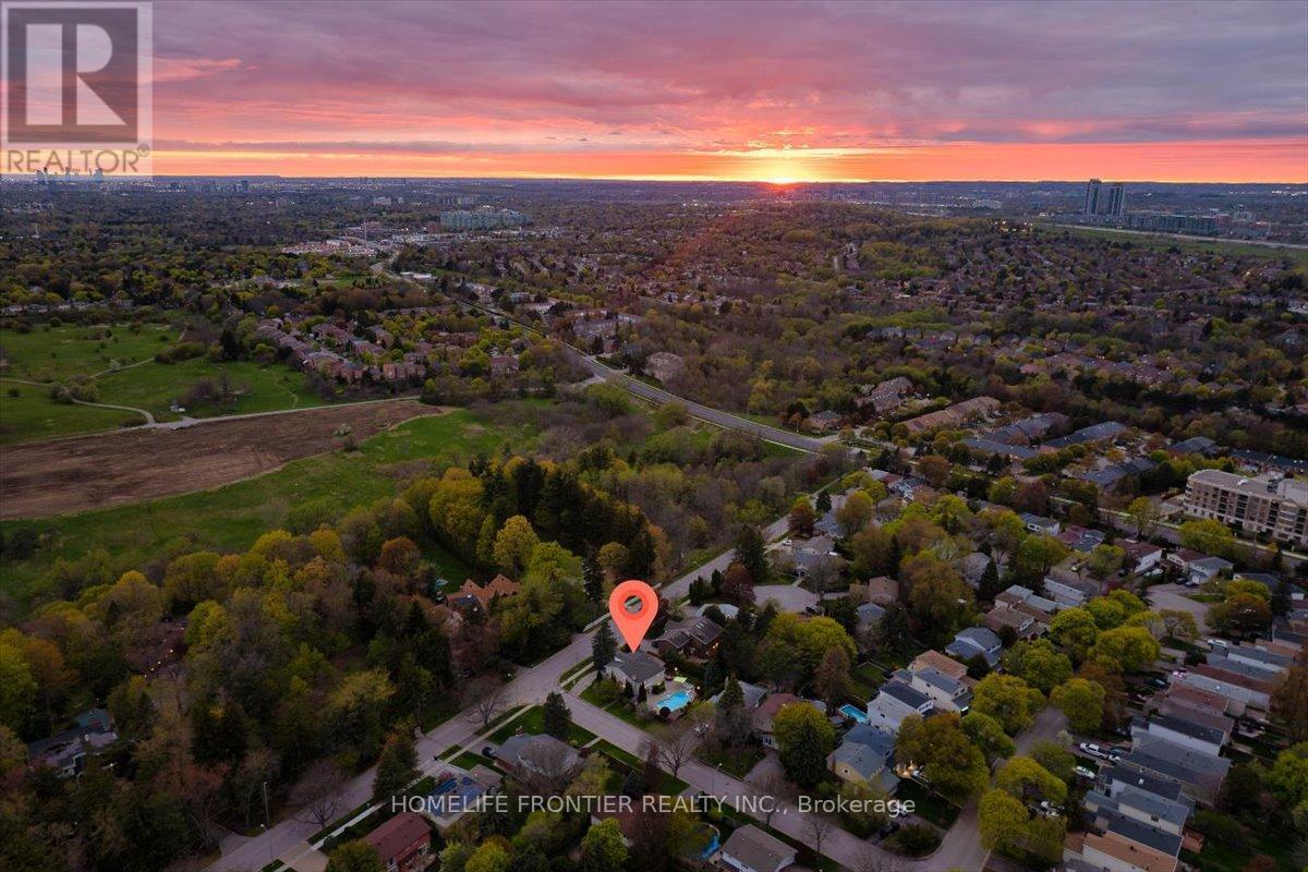 77 German Mills Road, Markham, Ontario  L3T 4H8 - Photo 4 - N13158634