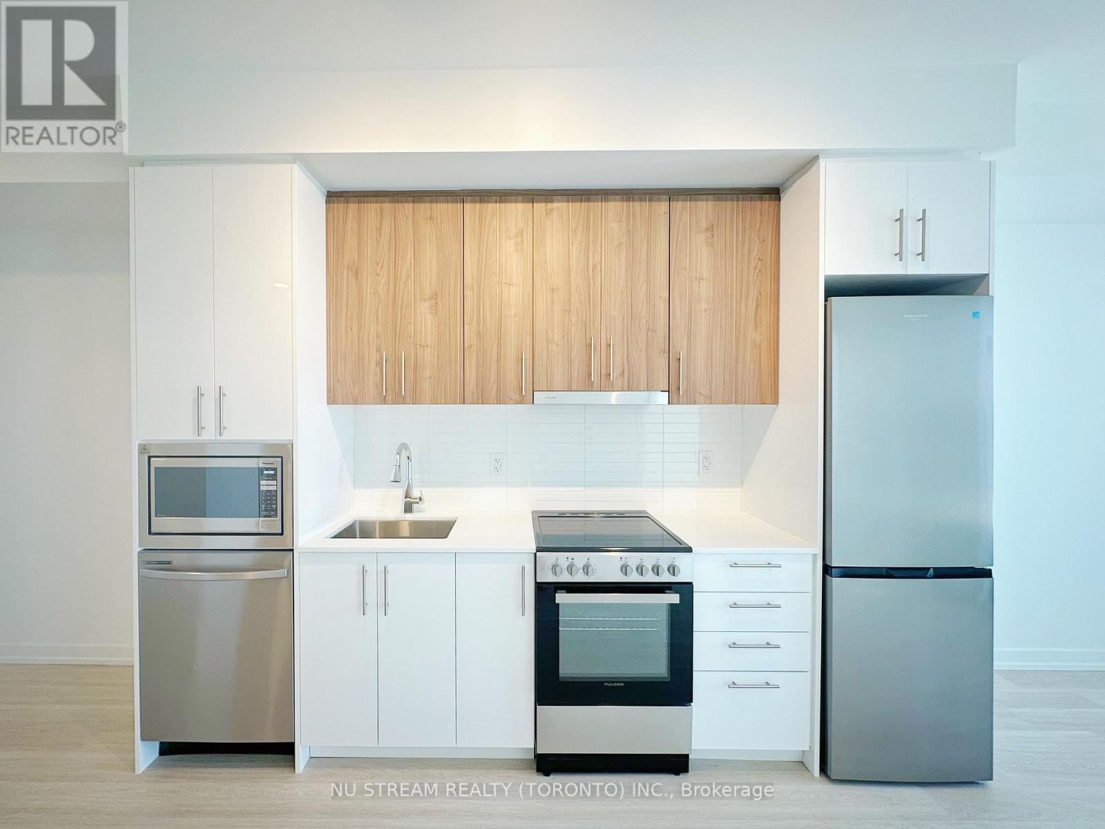 A228 - 9763 Markham Road, Markham, Ontario  L6E 0W4 - Photo 5 - N13158636