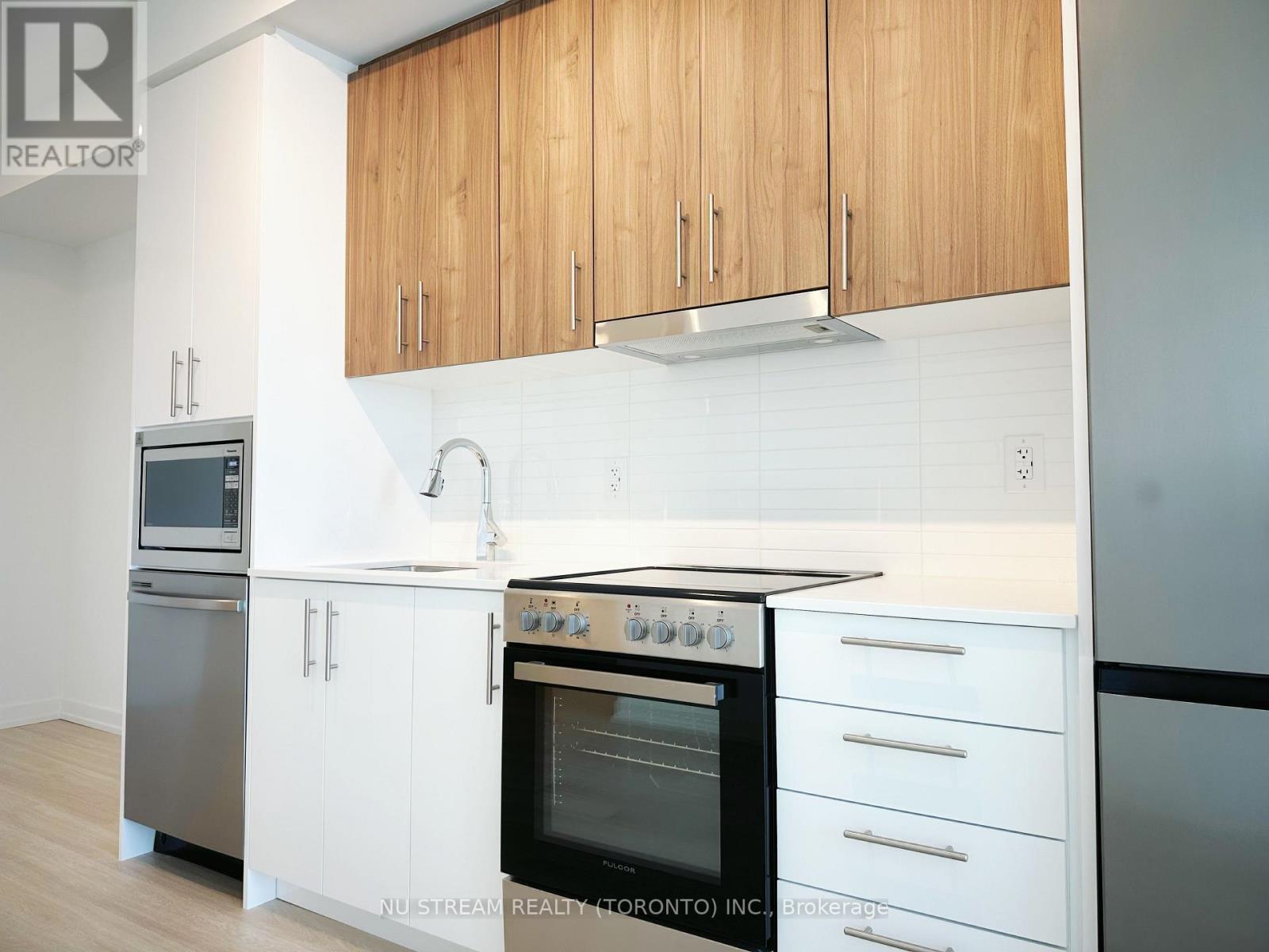 A228 - 9763 Markham Road, Markham, Ontario  L6E 0W4 - Photo 6 - N13158636