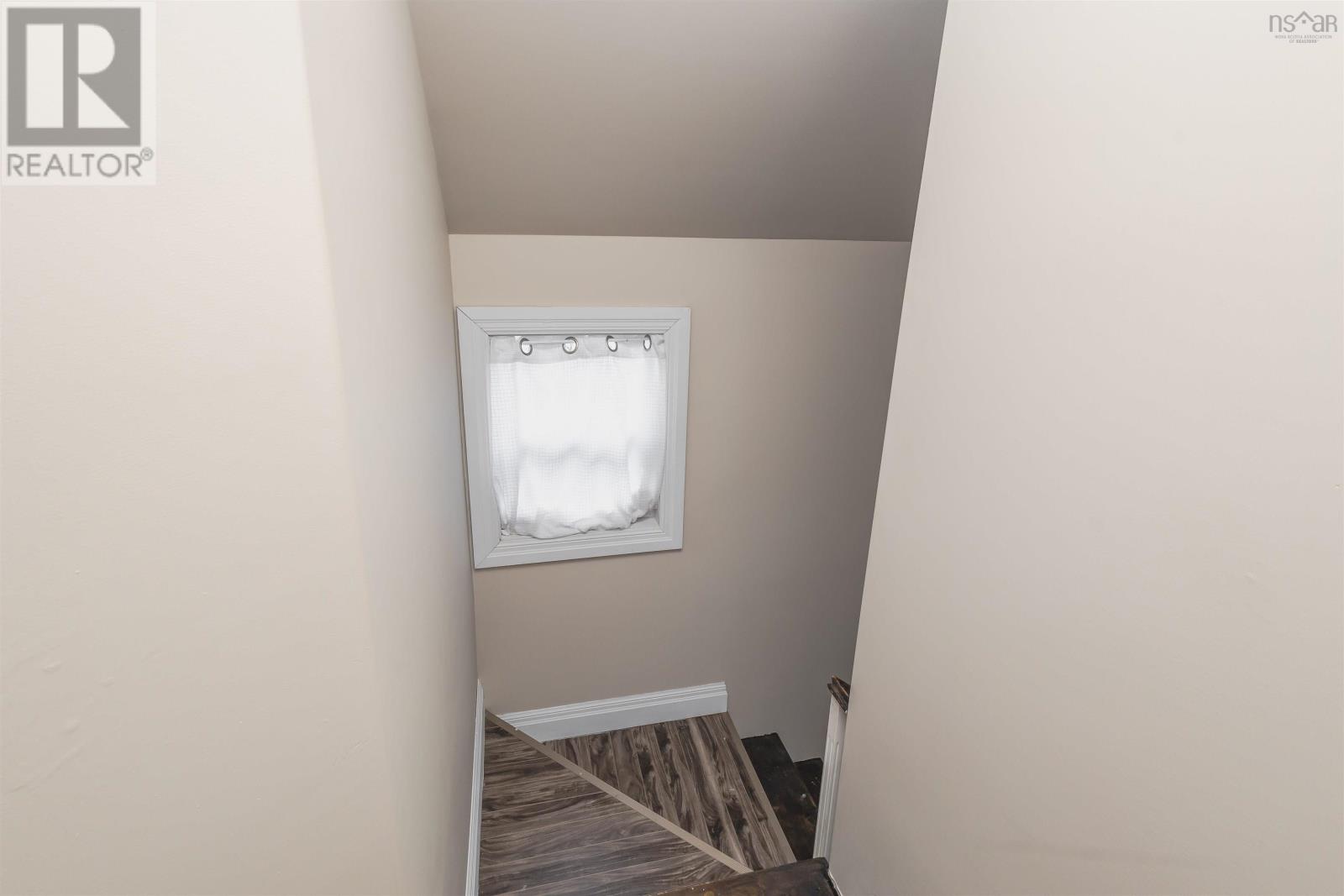 664 George Street, New Waterford, Nova Scotia  B1H 4E6 - Photo 19 - 202611729