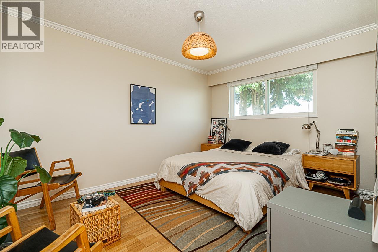 3949 Gilpin Street, Burnaby, British Columbia  V5G 2H2 - Photo 16 - R3126521
