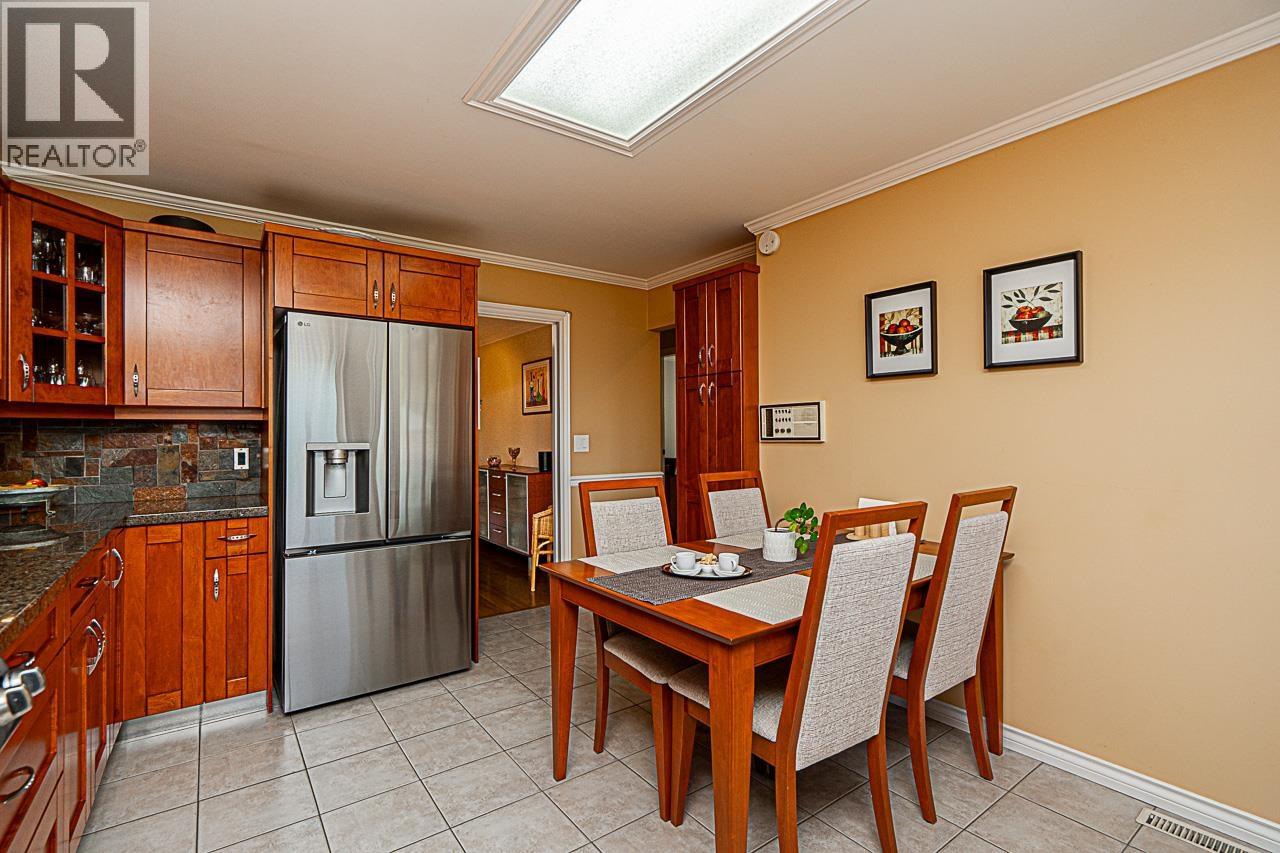 3949 Gilpin Street, Burnaby, British Columbia  V5G 2H2 - Photo 12 - R3126521