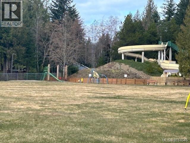 E2 2650 Turnbull Rd, Qualicum Beach, British Columbia  V9R 2R2 - Photo 28 - 1037646