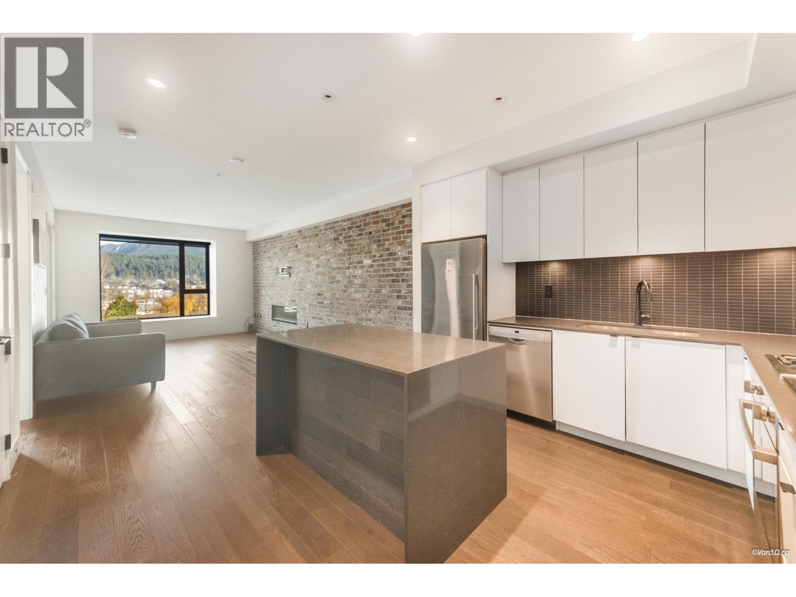 406 83 Moody Street, Port Moody, British Columbia  V3H 0K7 - Photo 2 - R3081740
