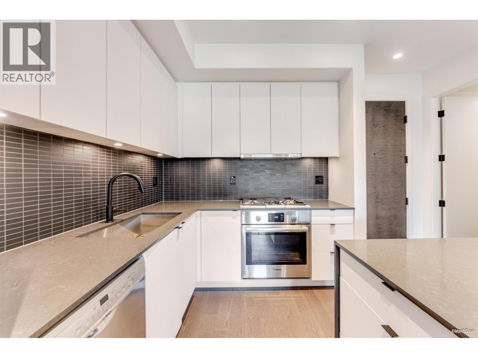 406 83 Moody Street, Port Moody, British Columbia  V3H 0K7 - Photo 7 - R3081740