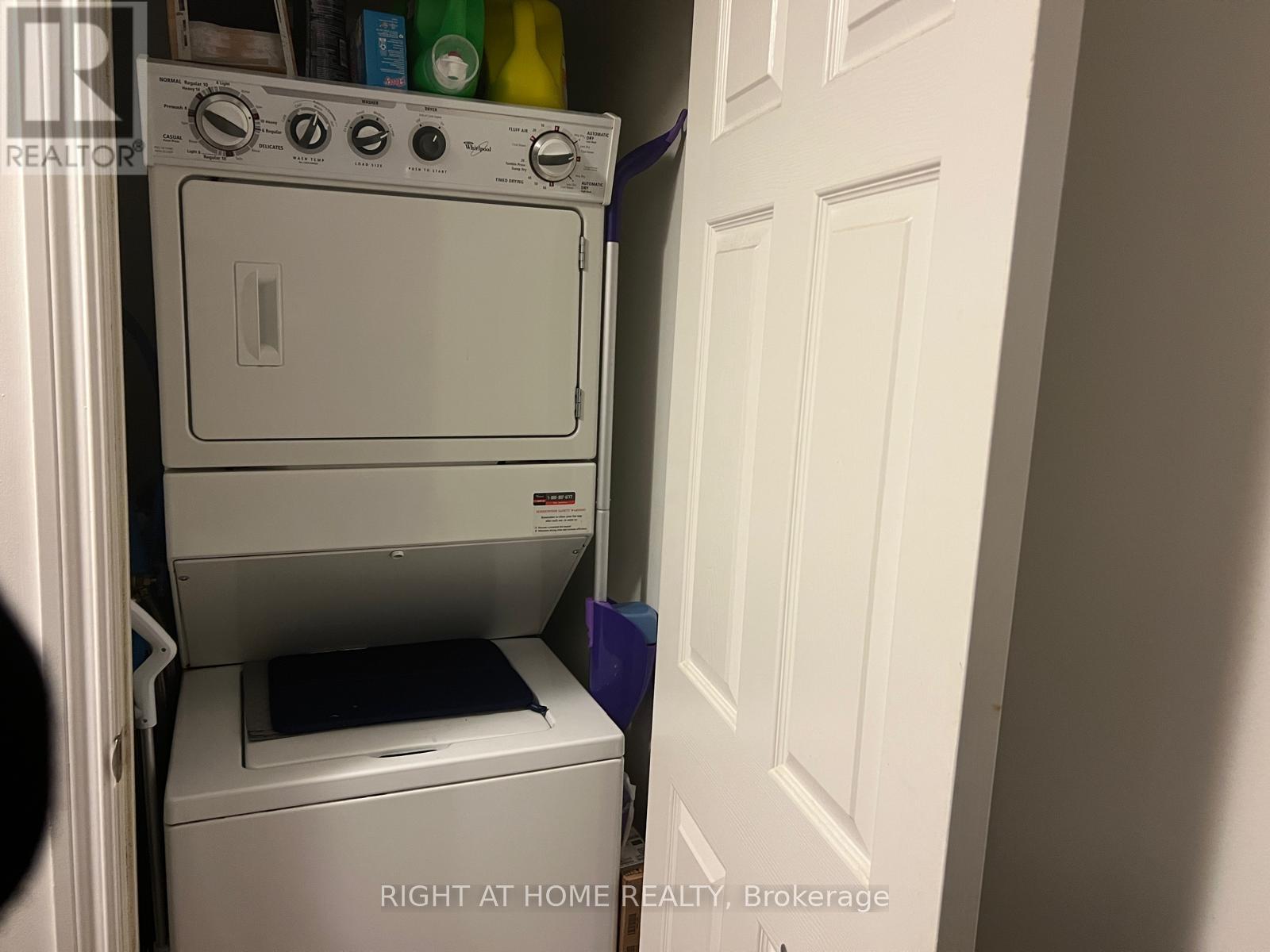 2114 - 310 Burnhamthorpe Road W, Mississauga, Ontario  L5B 3Y5 - Photo 12 - W13158628