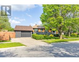 33 BRAMPTON ROAD, Toronto, Ontario
