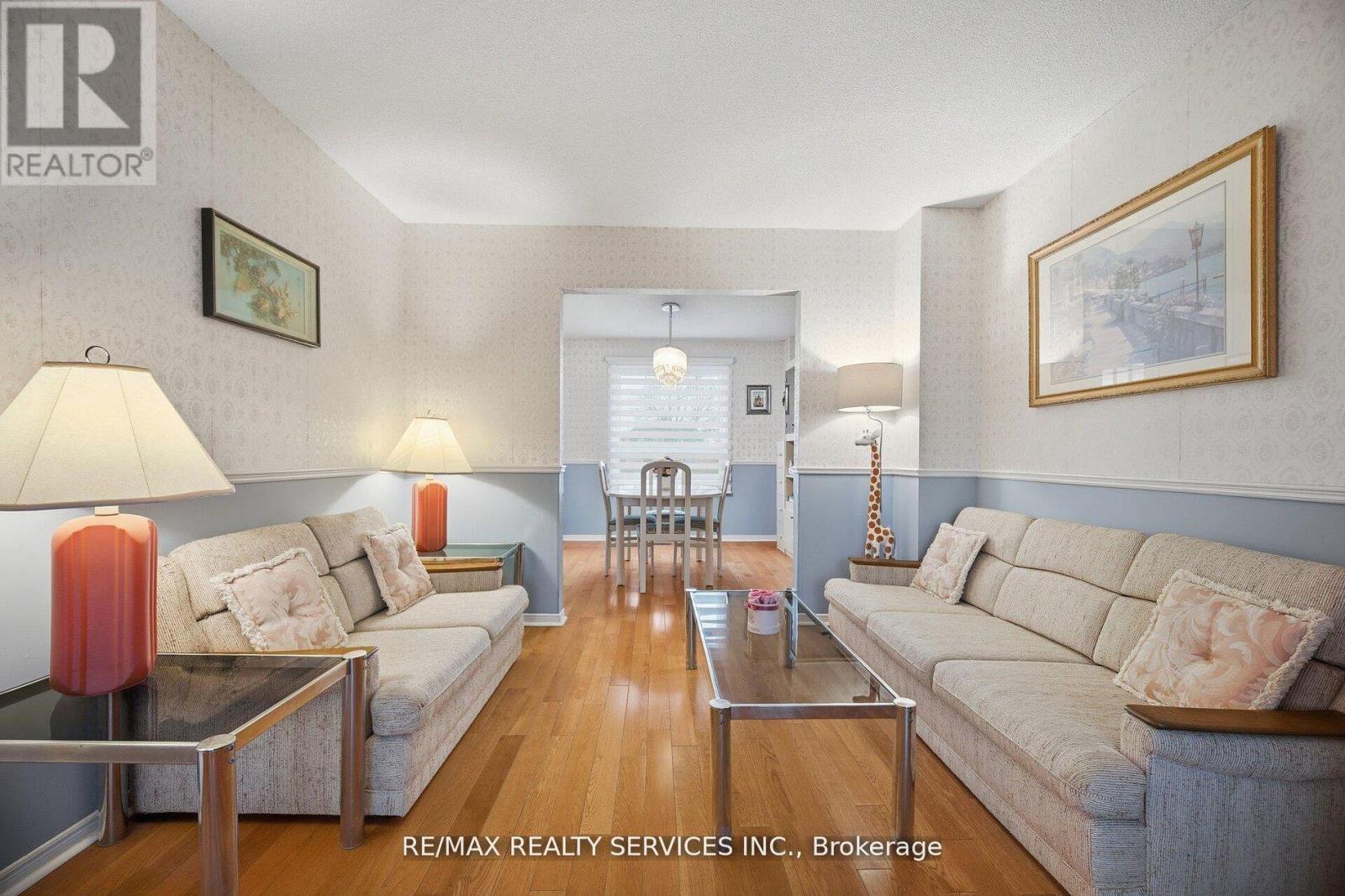 62 Fernbrook Crescent, Brampton, Ontario  L6Z 3N7 - Photo 10 - W13158772